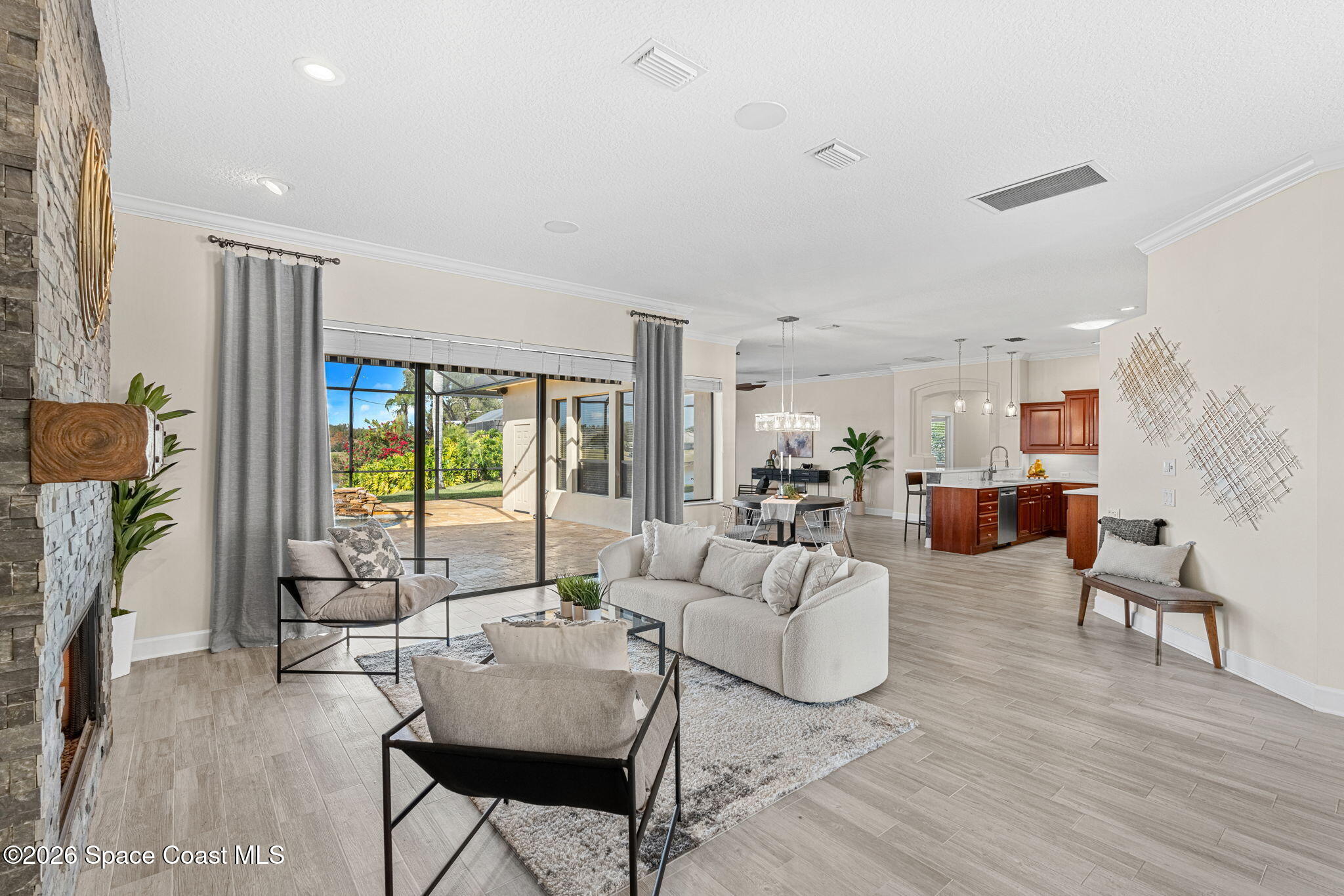 7986 Bradwick Way