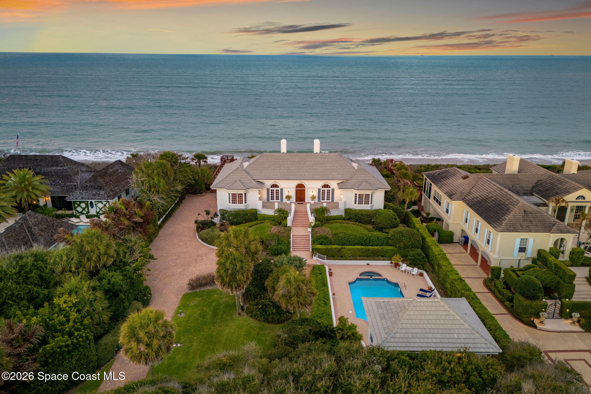680 Ocean Road