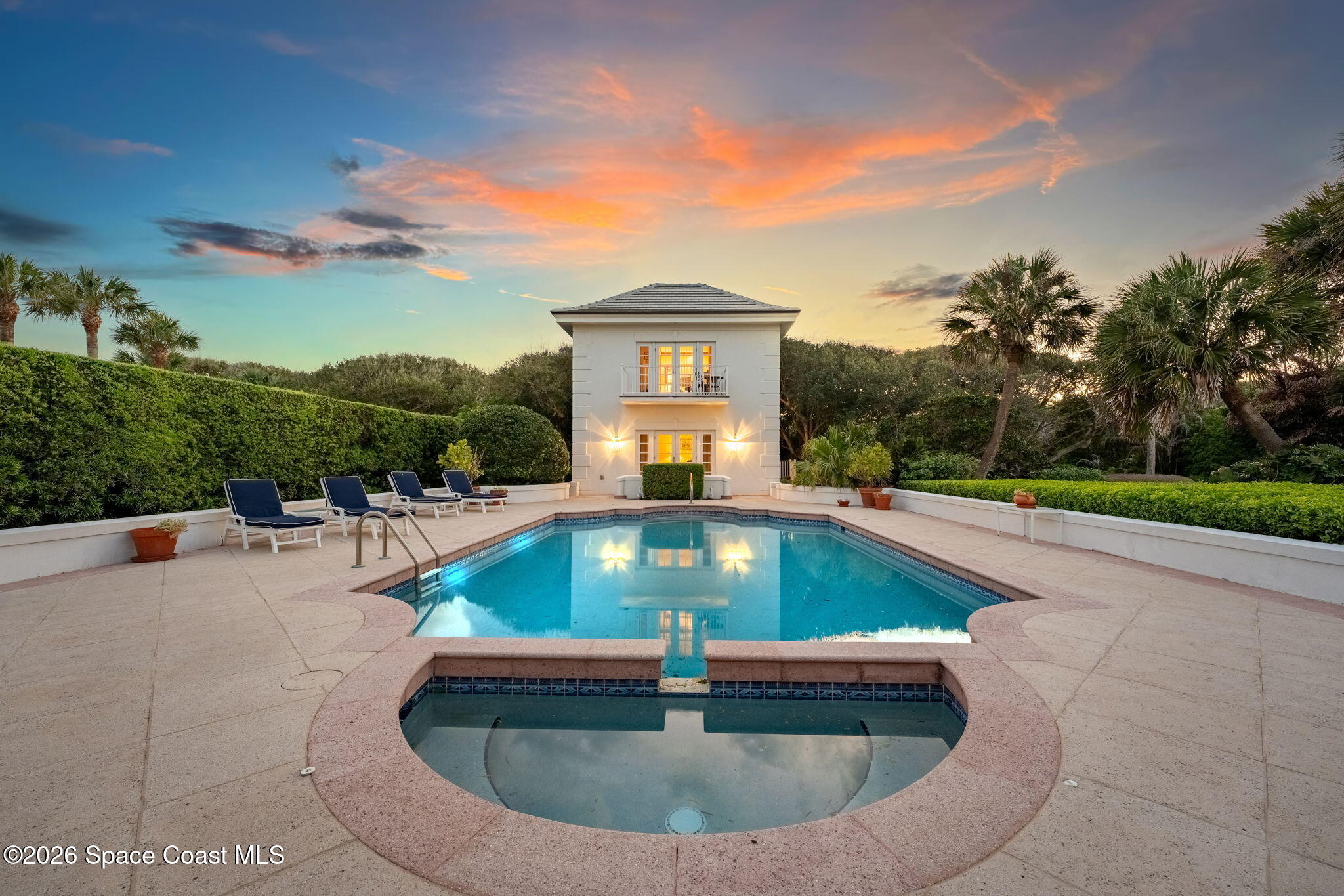680 Ocean Road