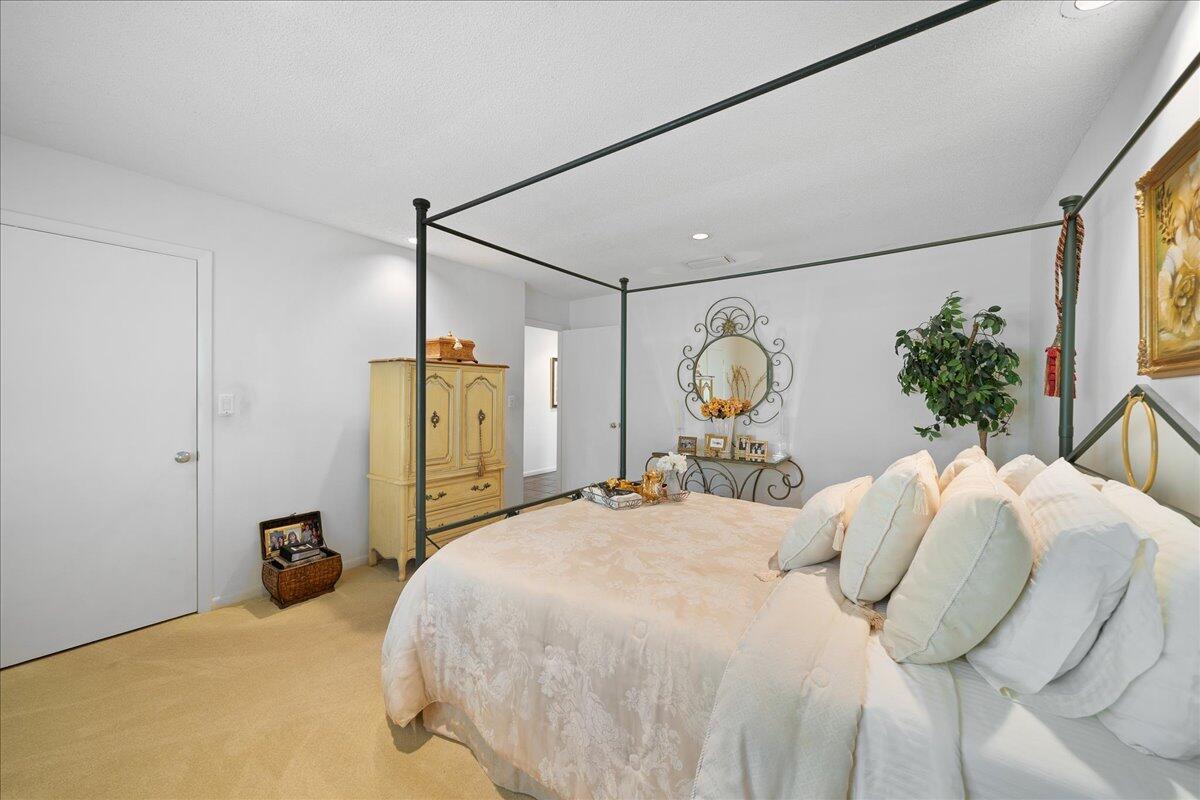 716 Malibu Lane