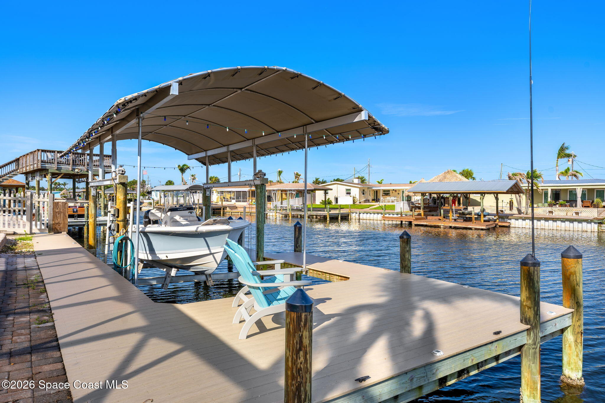 360 Diana Boulevard