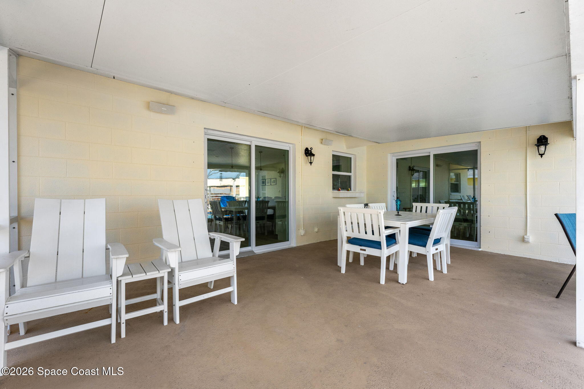 360 Diana Boulevard