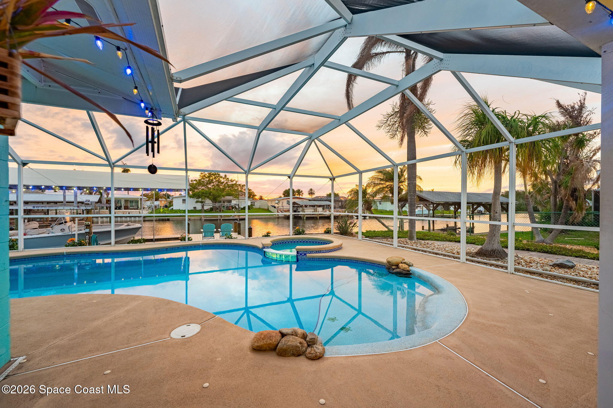 360 Diana Boulevard