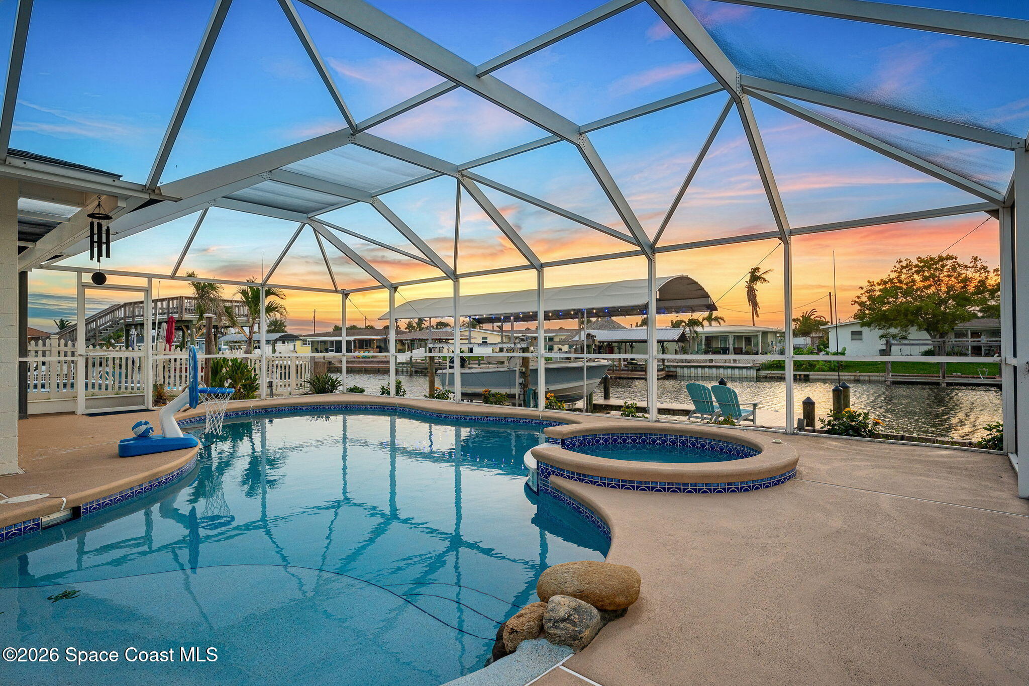 360 Diana Boulevard