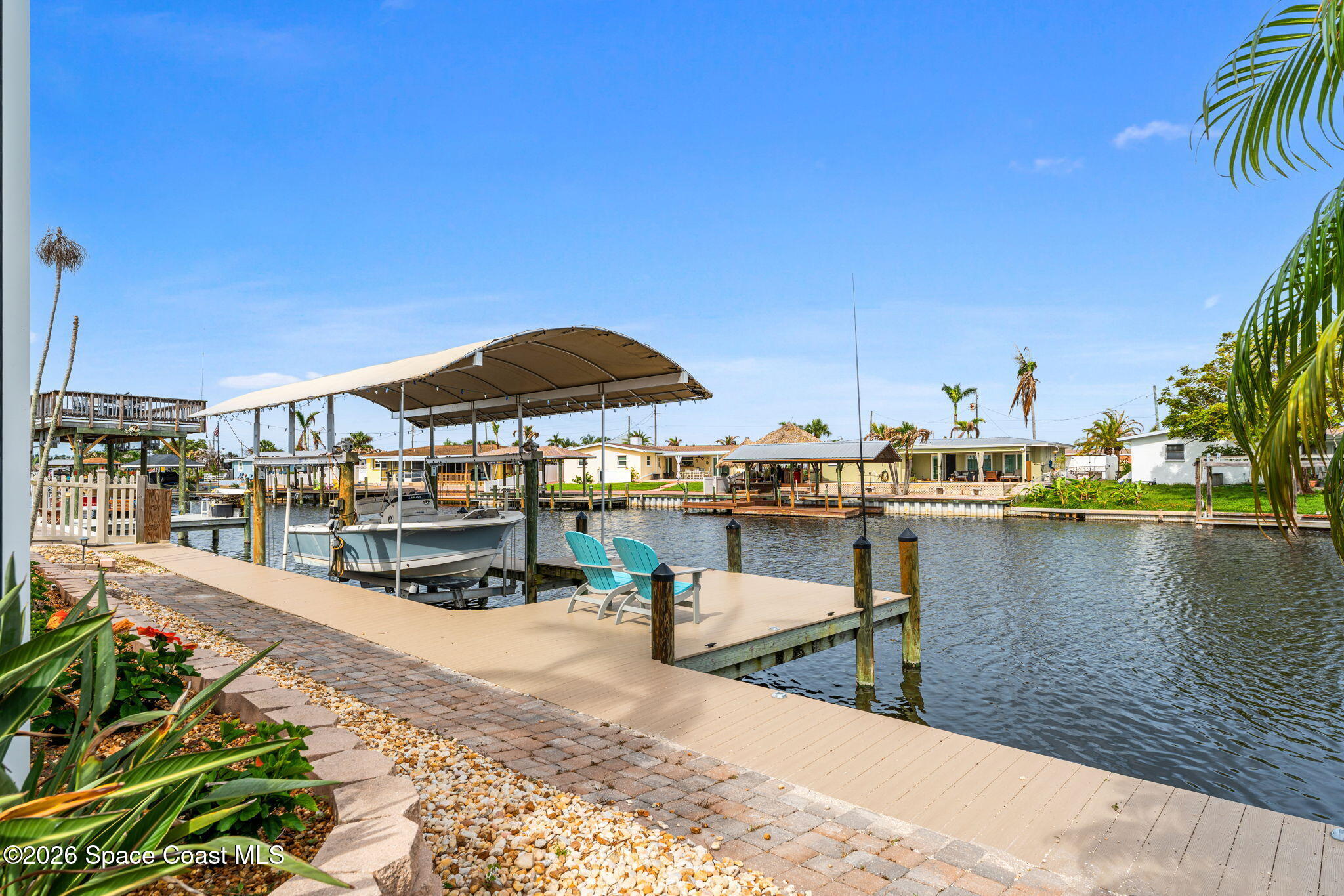 360 Diana Boulevard