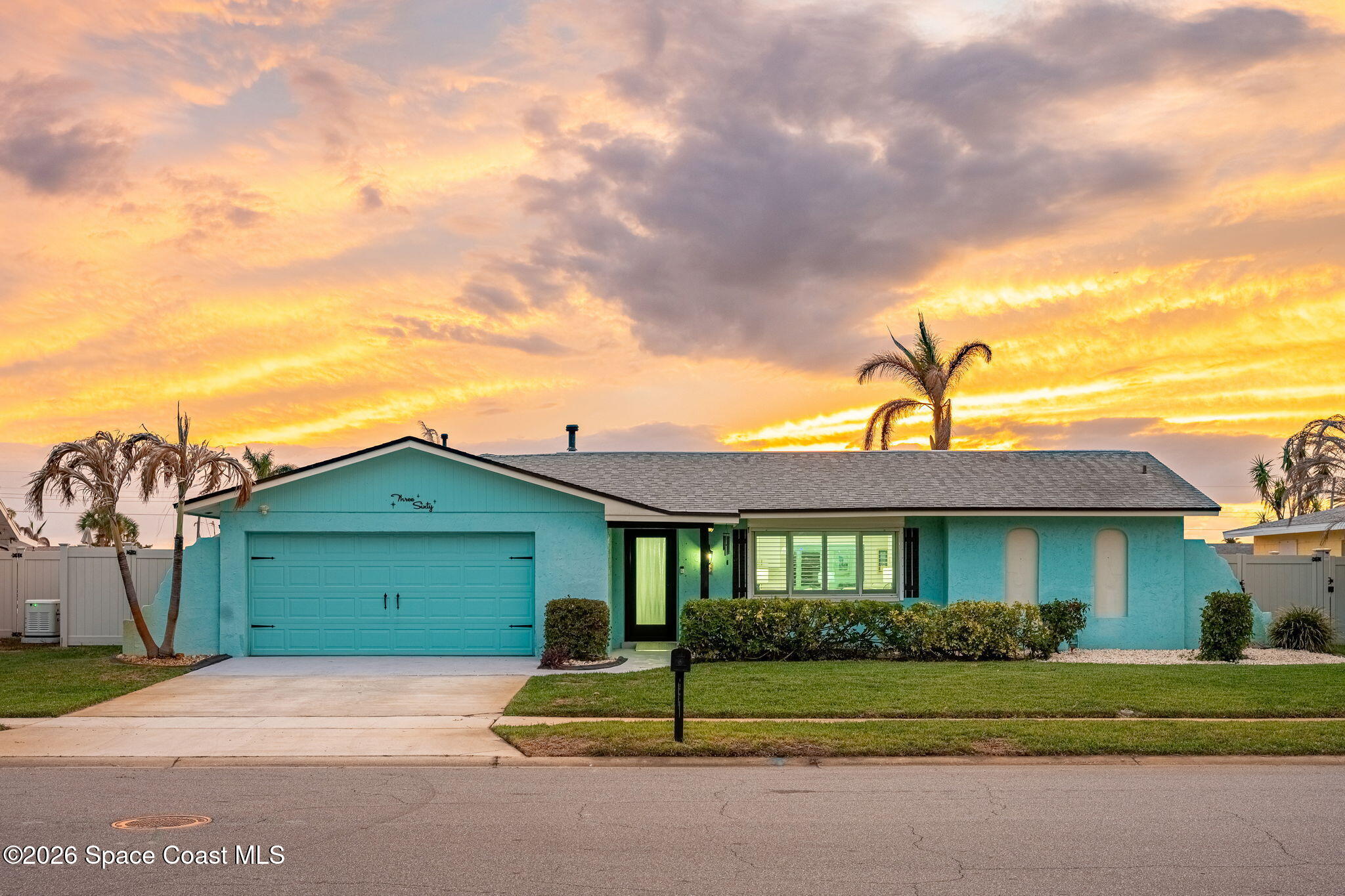 360 Diana Boulevard