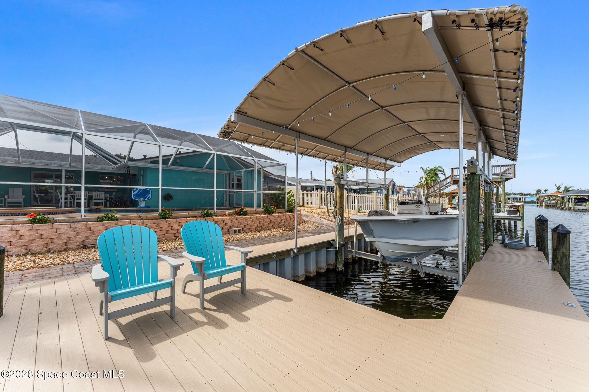 360 Diana Boulevard