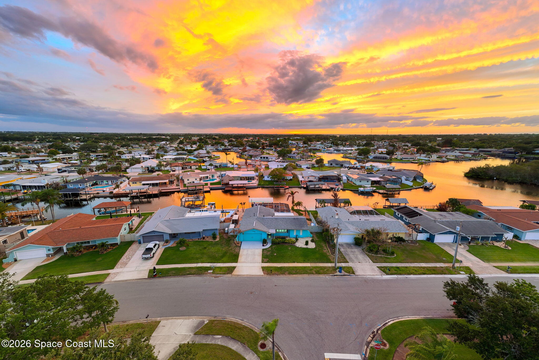 360 Diana Boulevard