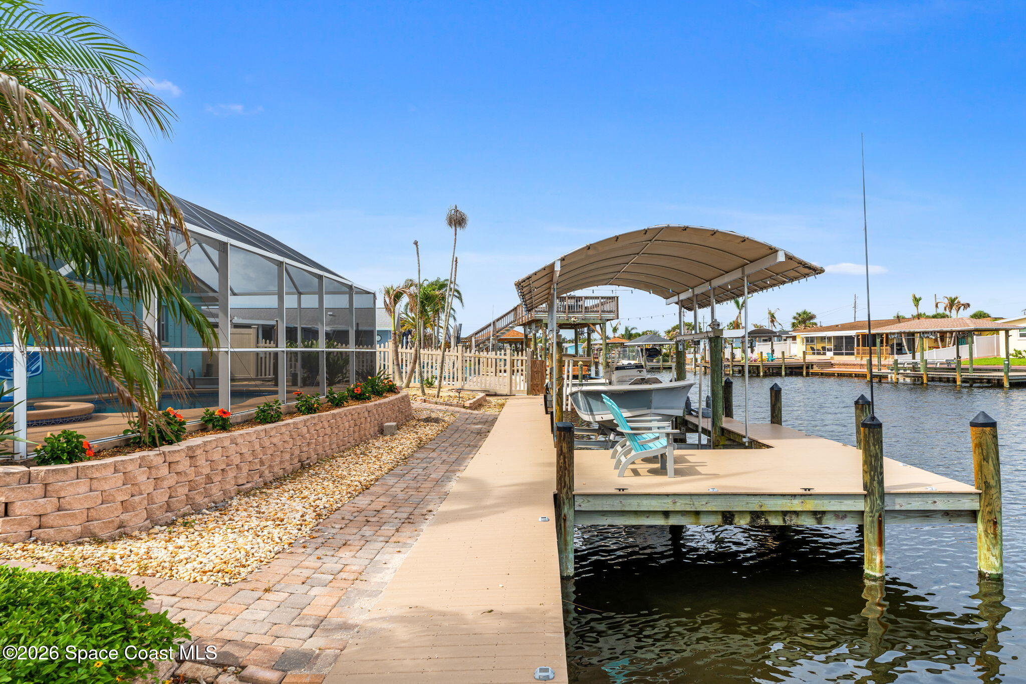 360 Diana Boulevard