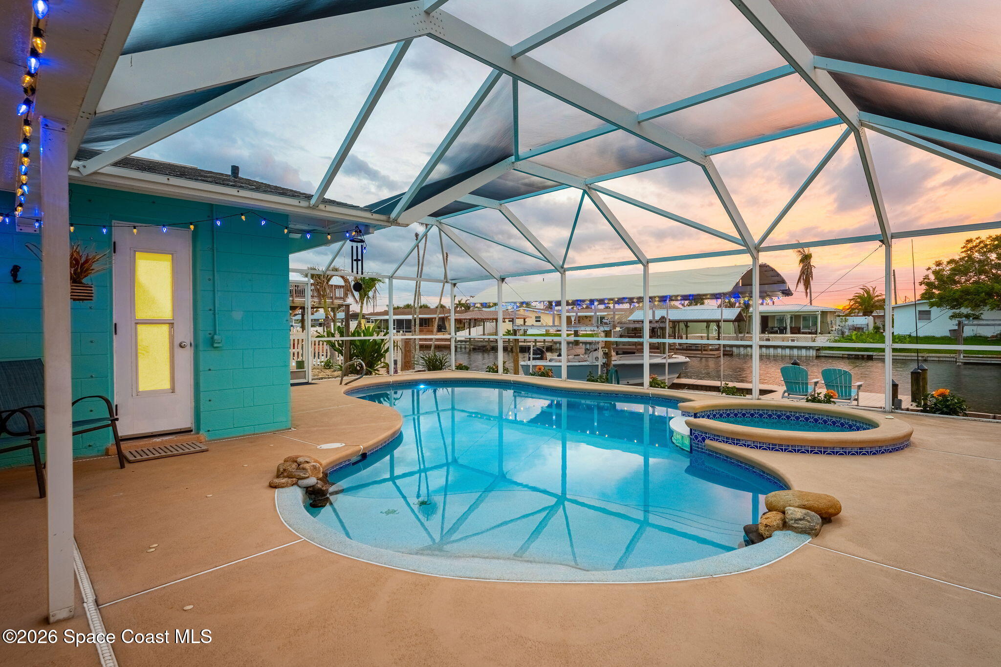 360 Diana Boulevard
