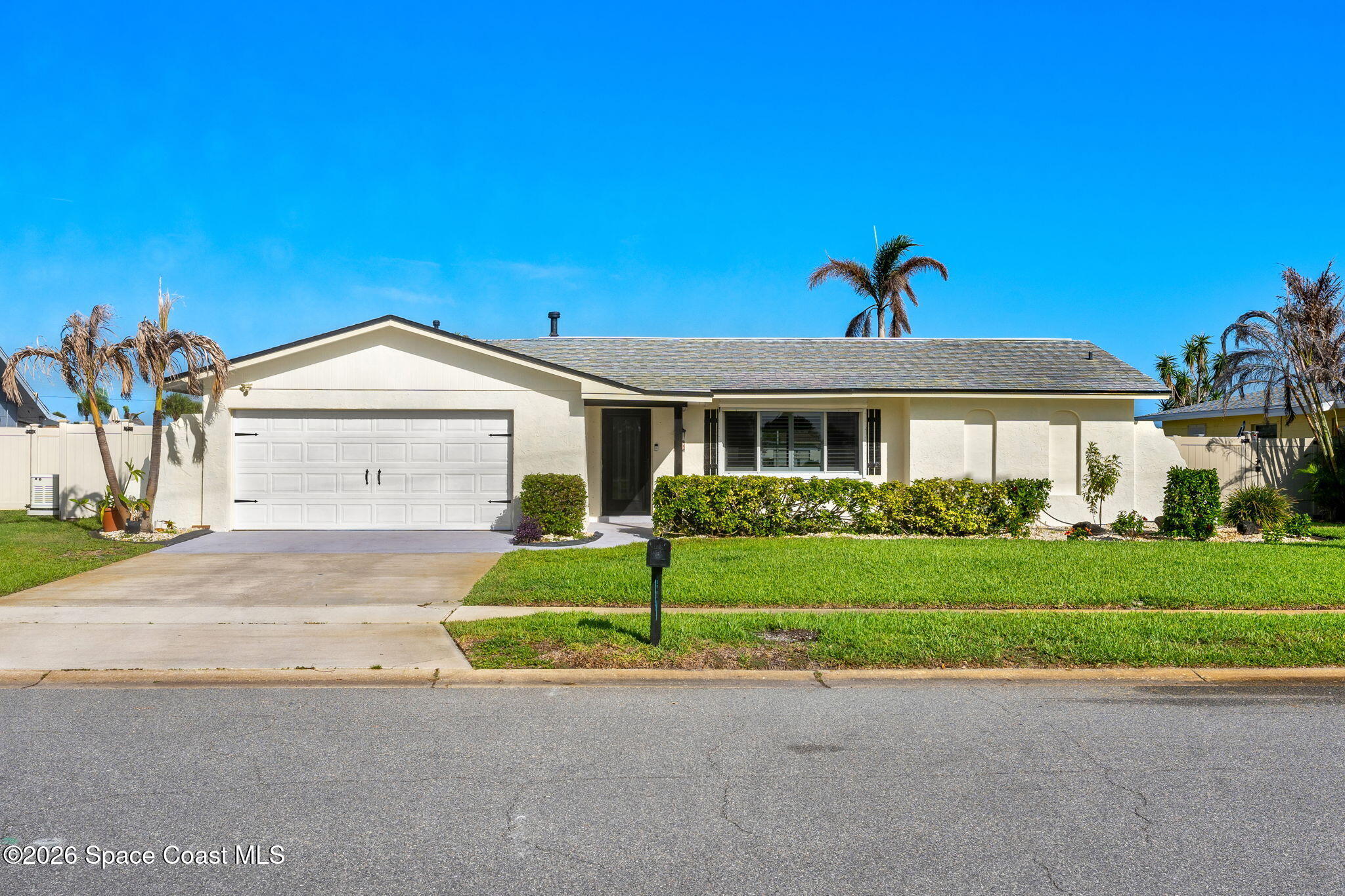 360 Diana Boulevard