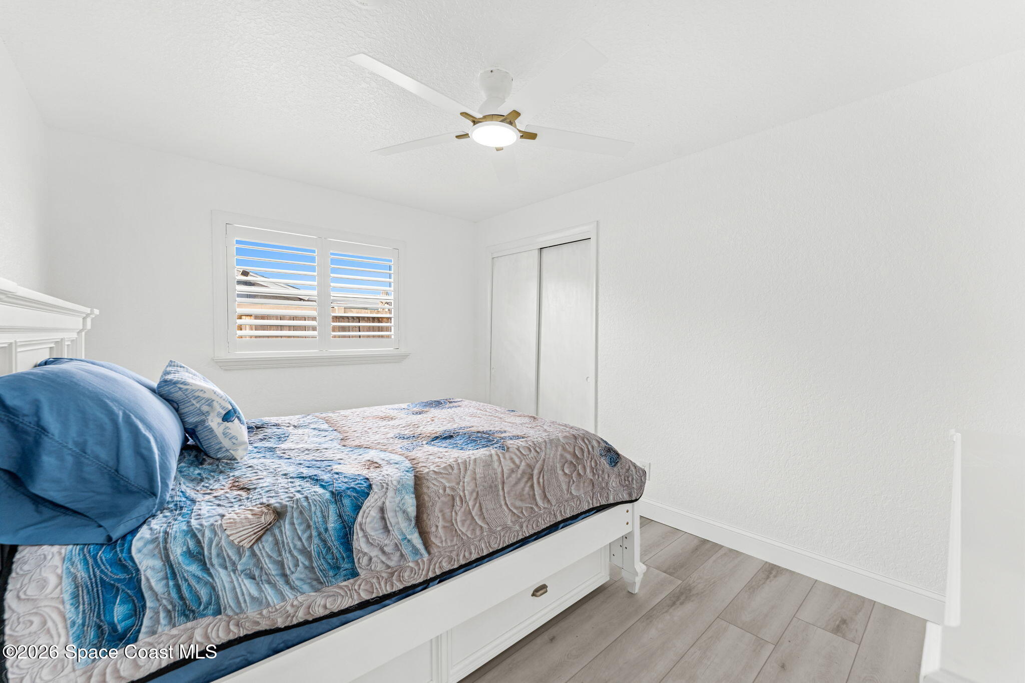 360 Diana Boulevard