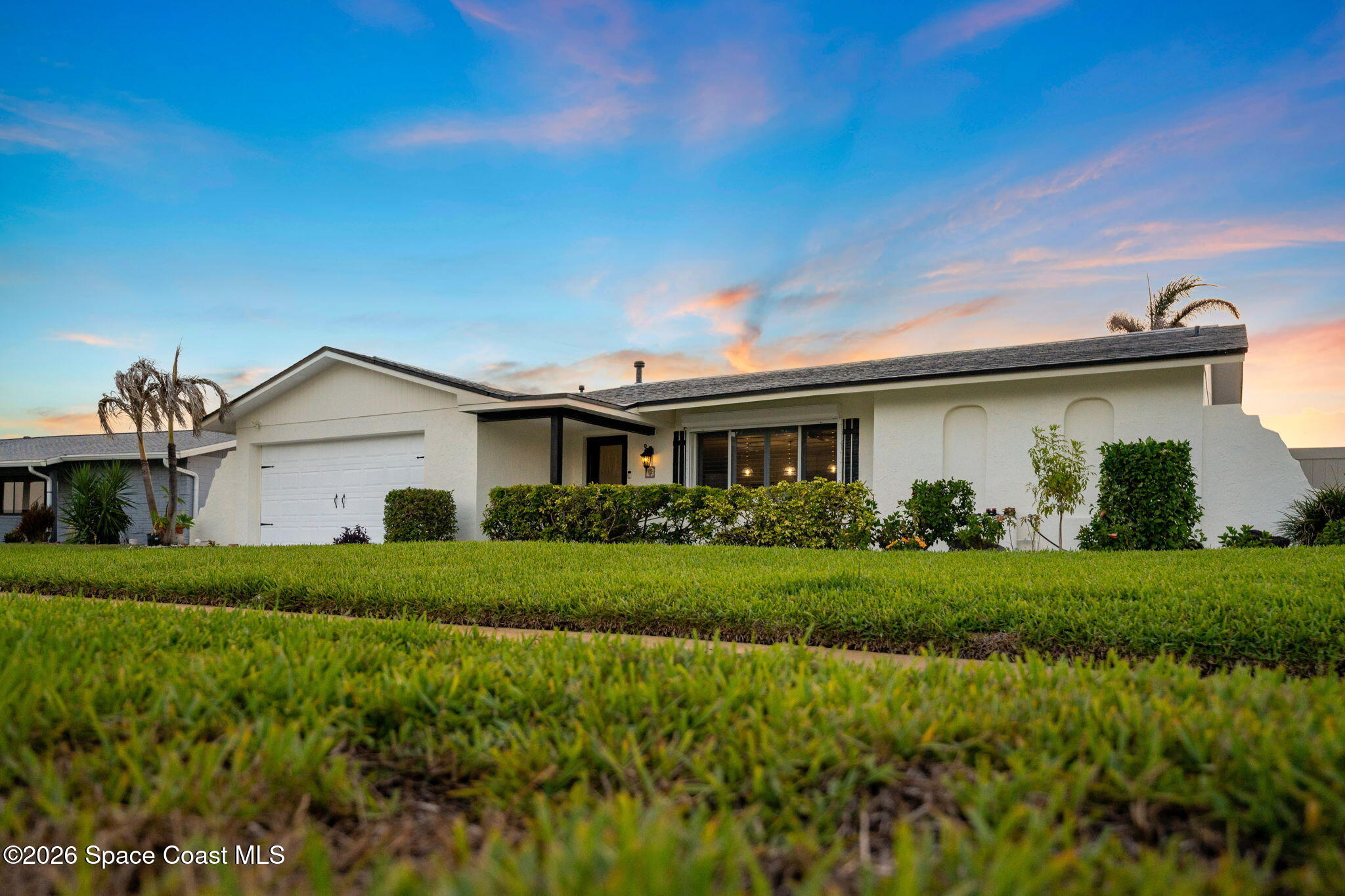 360 Diana Boulevard