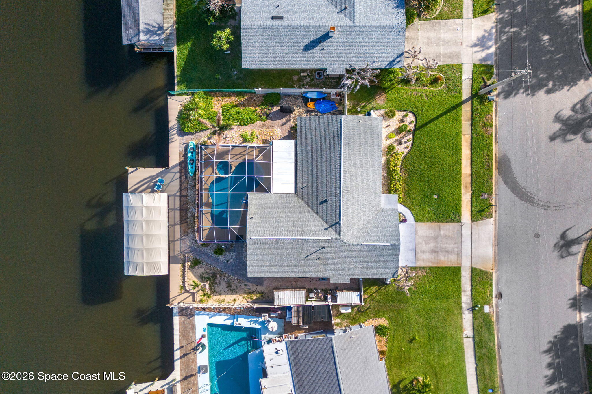 360 Diana Boulevard