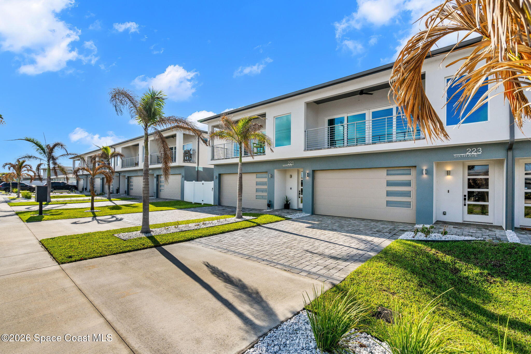 223 6th Avenue