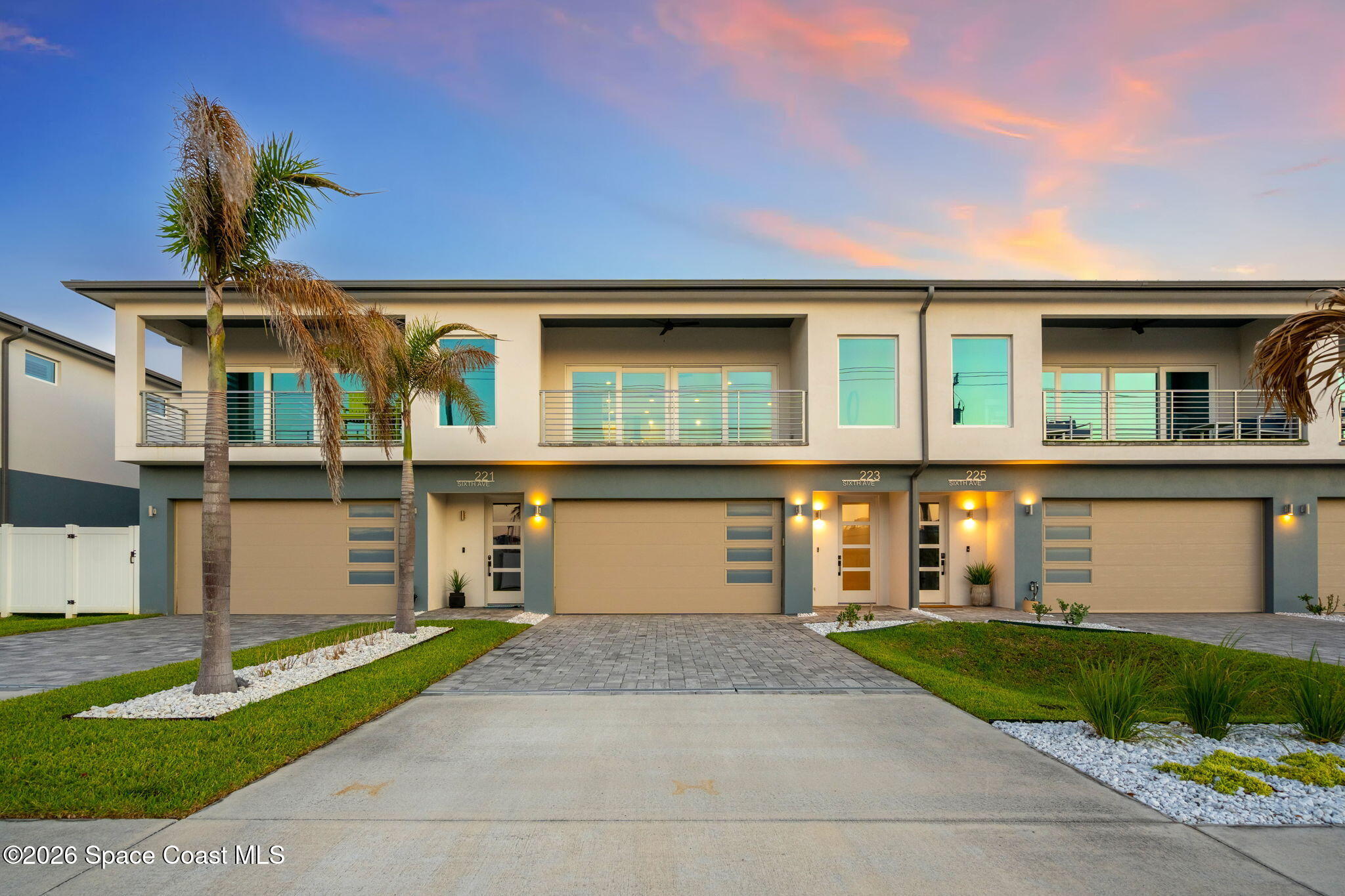 223 6th Avenue