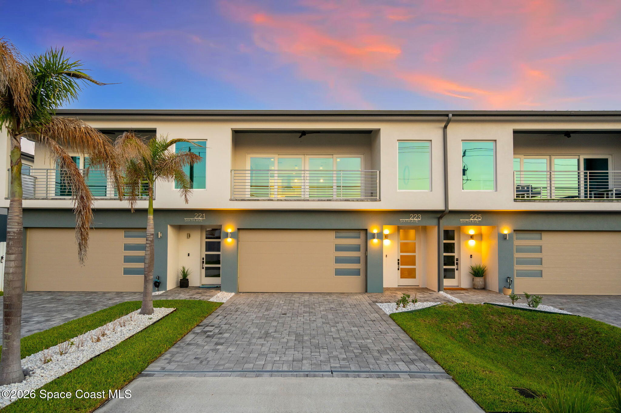 223 6th Avenue