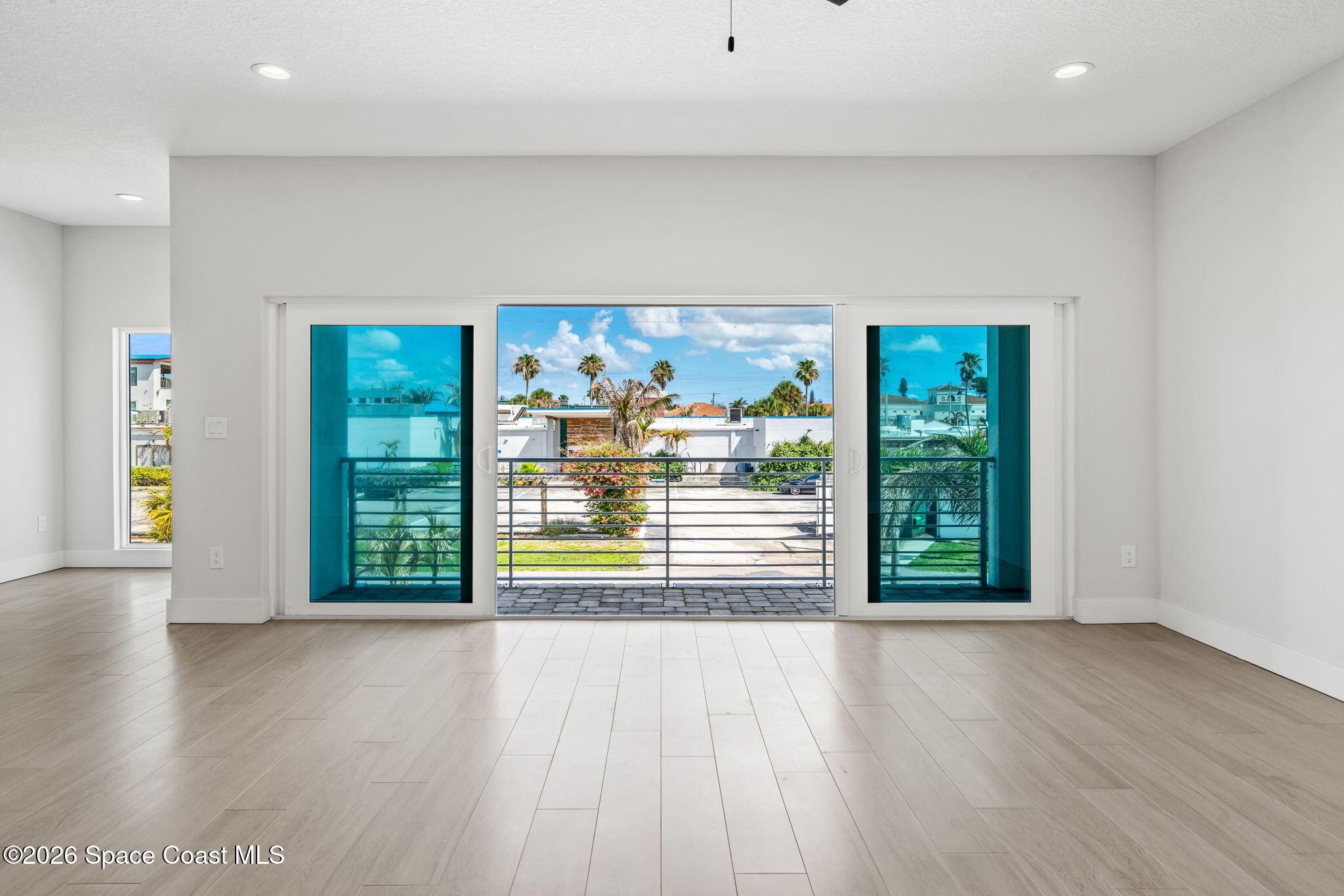 223 6th Avenue