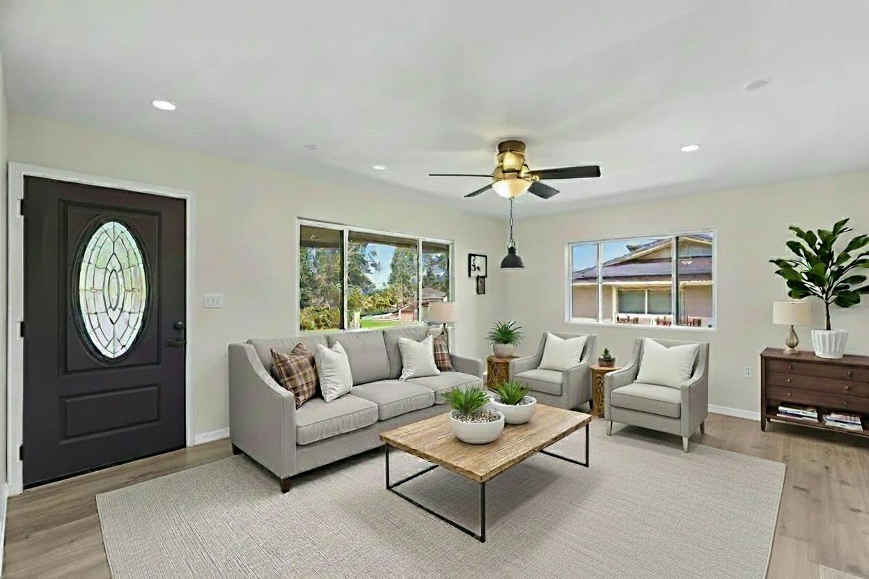 165 Hololani St