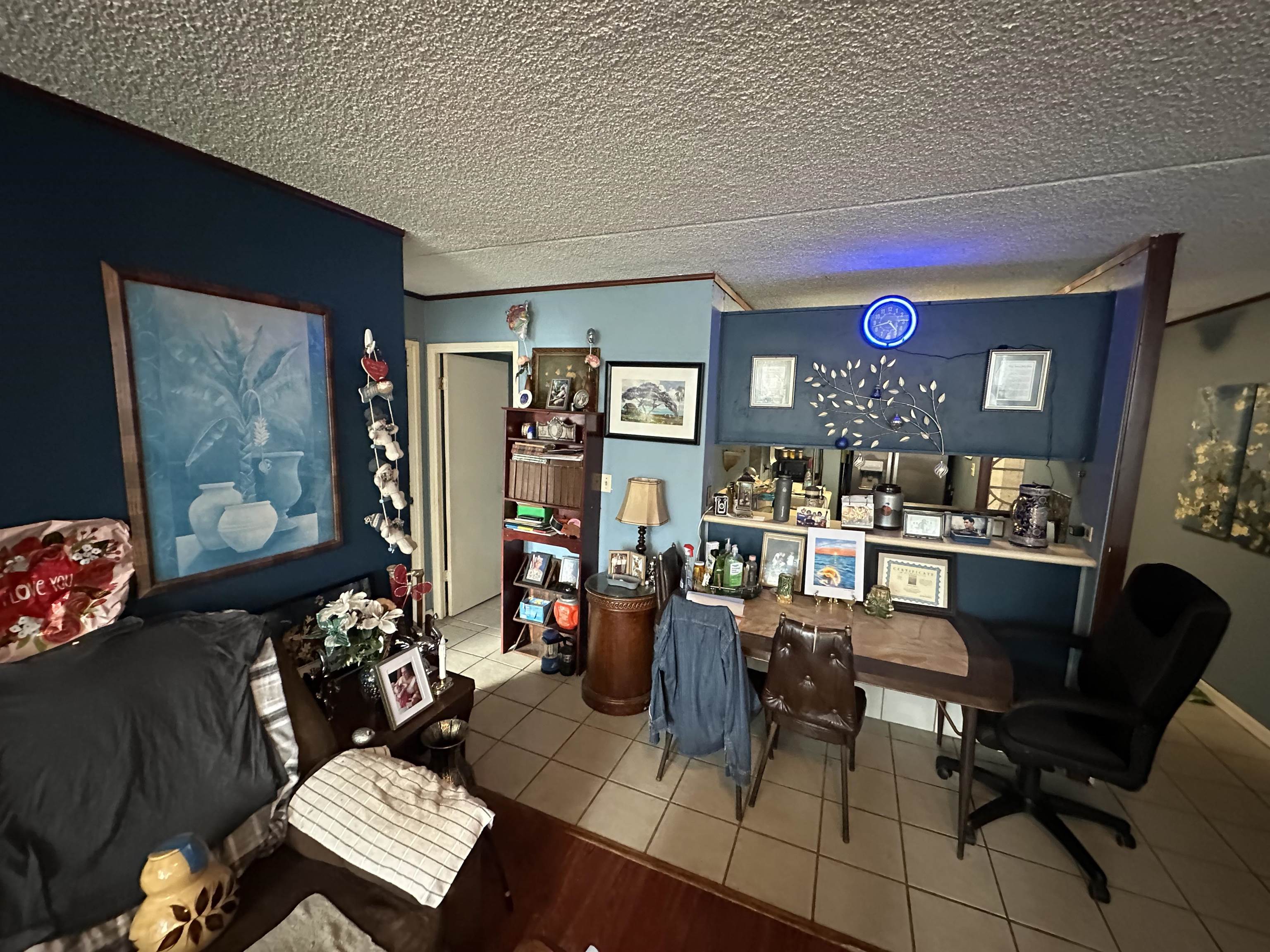 111 KAHULUI BEACH Rd Unit: C415