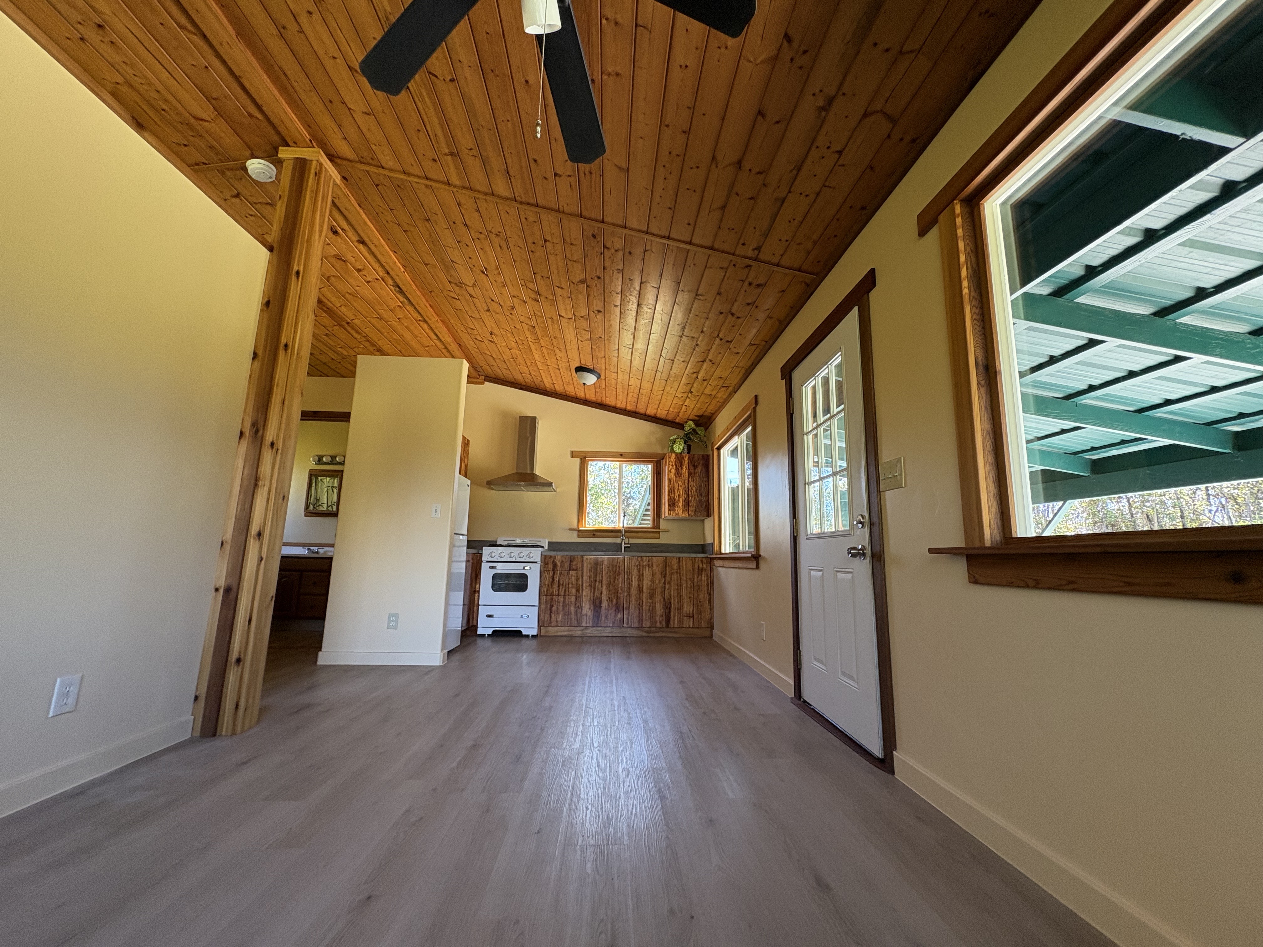 11-2084 KOKOKAHI RD