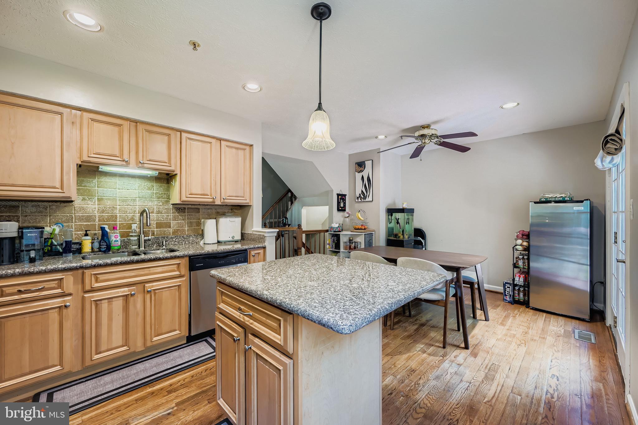 708 PINE DRIFT DRIVE