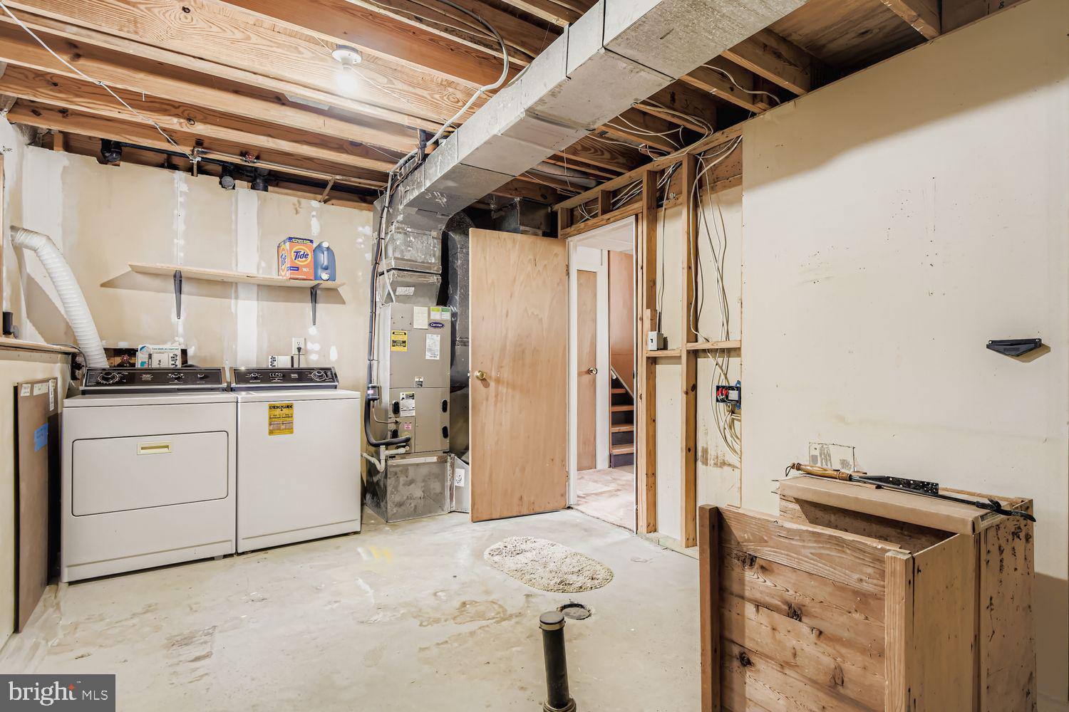 7735 LEASIDE COURT