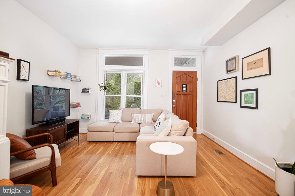 3306 GILMAN TERRACE