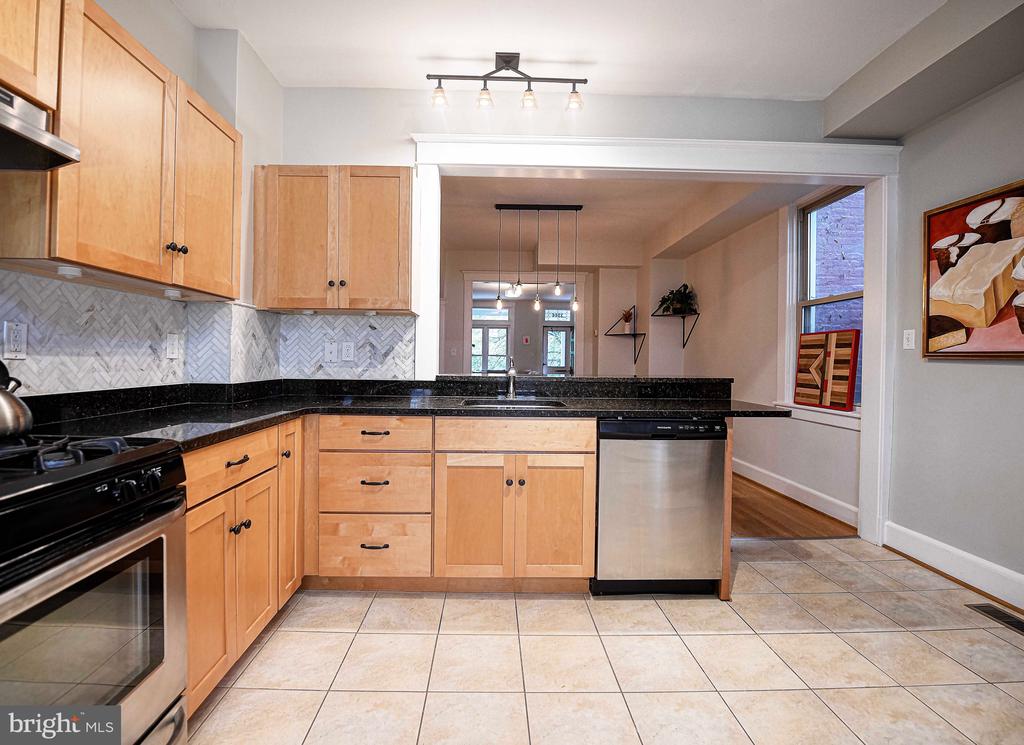 3306 GILMAN TERRACE