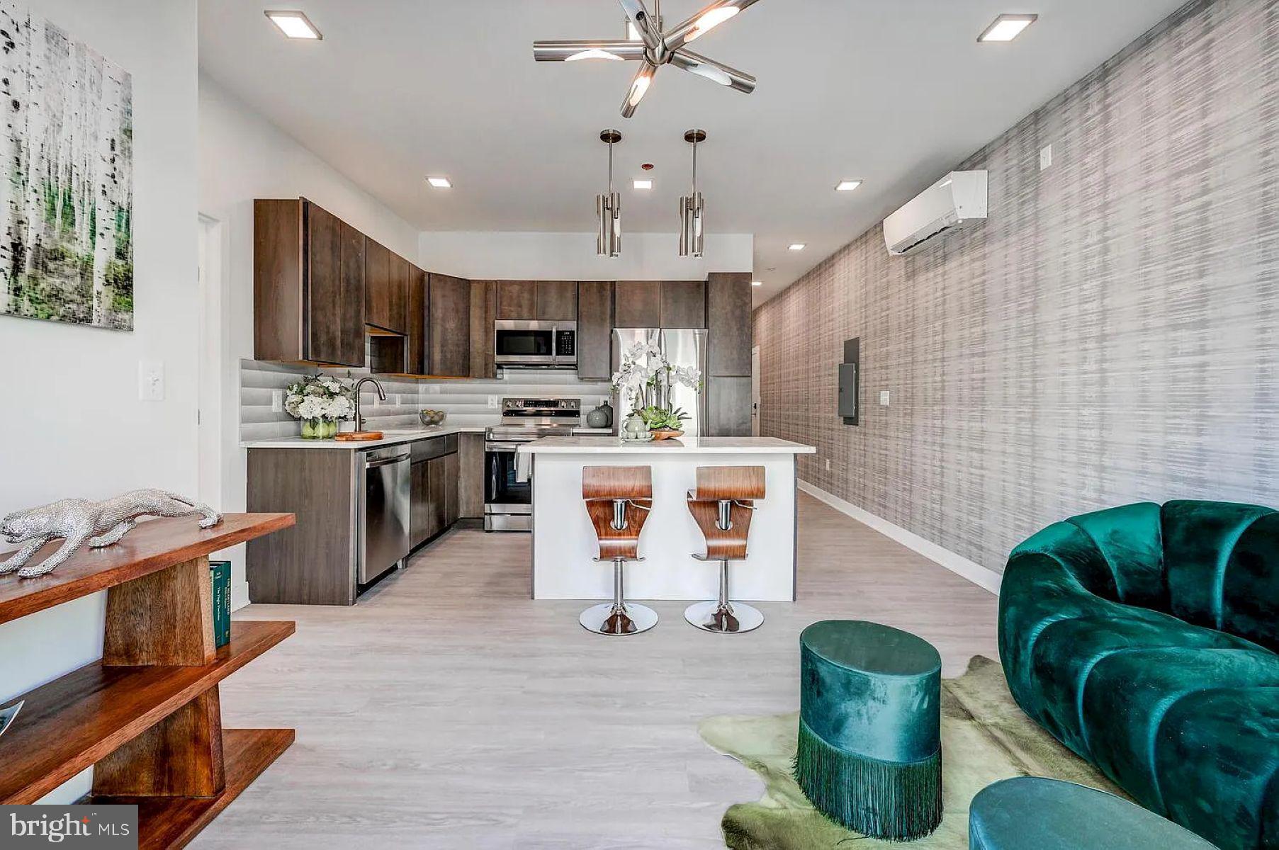 421 S BROADWAY 407
