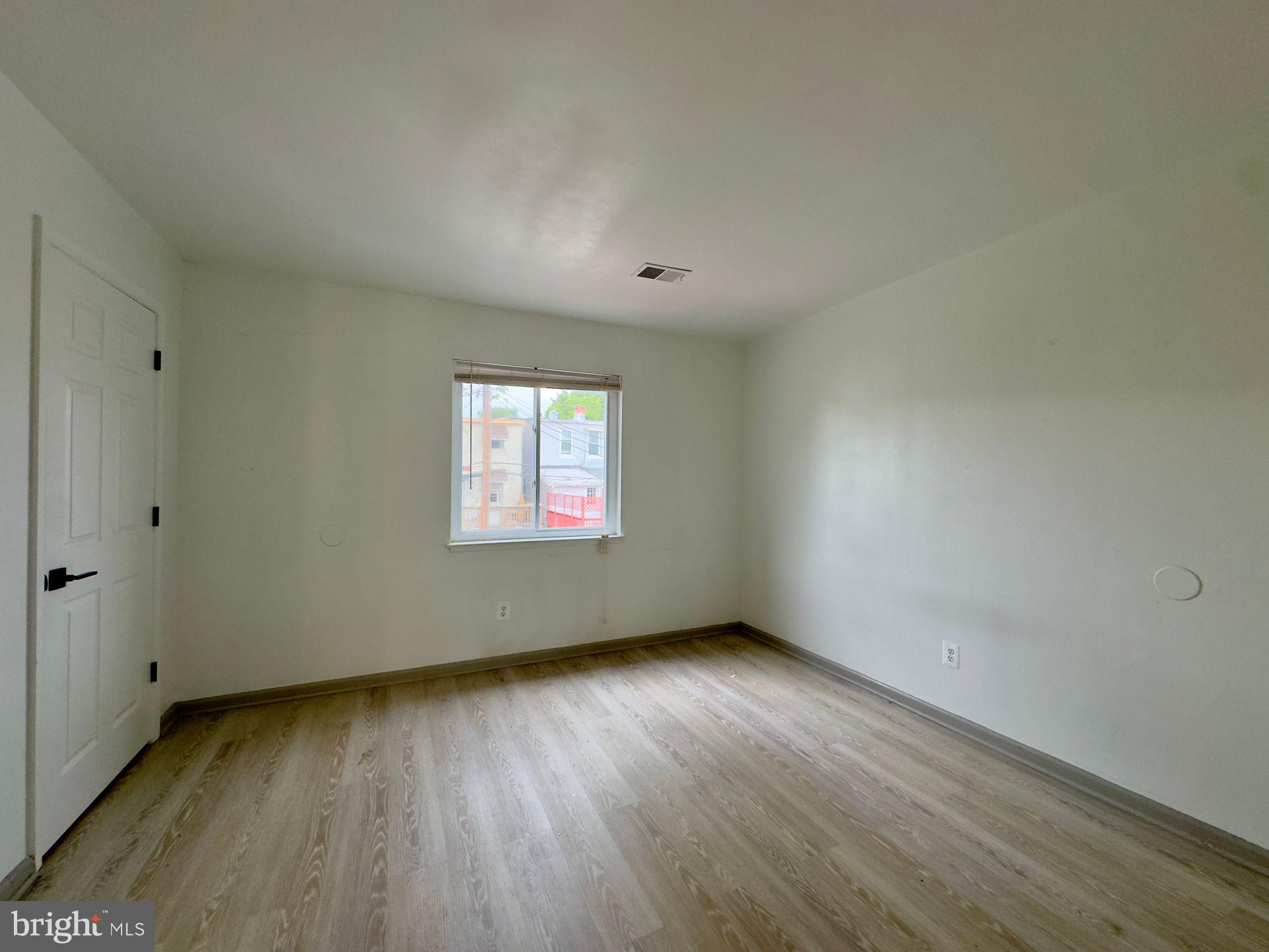 3500 BEECH AVENUE 3520-D