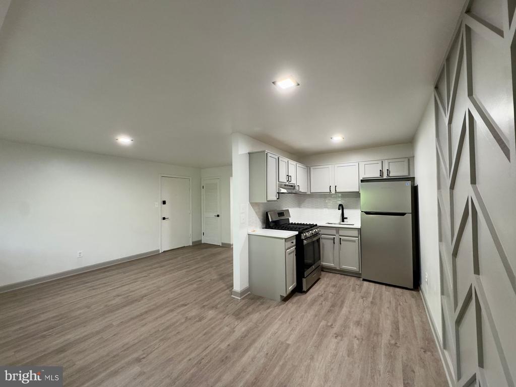 3500 BEECH AVENUE 3520-D
