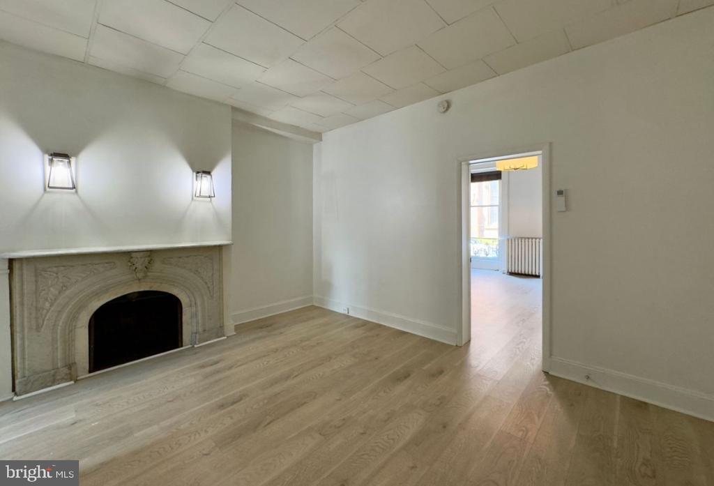 807 PARK AVENUE 2
