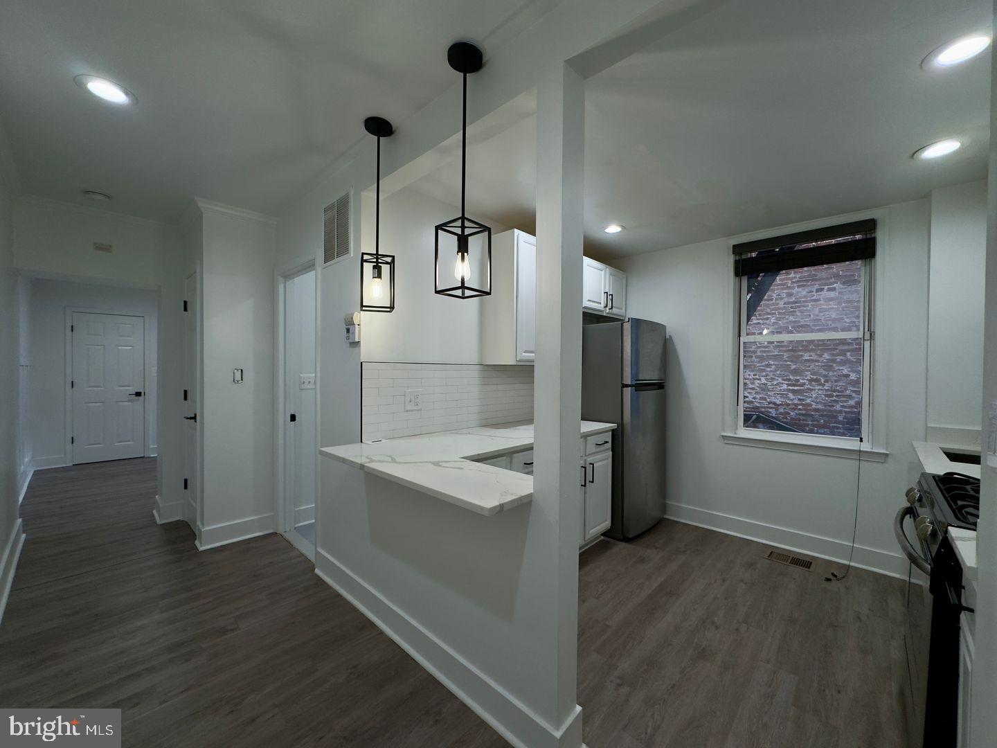 807 PARK AVENUE 2