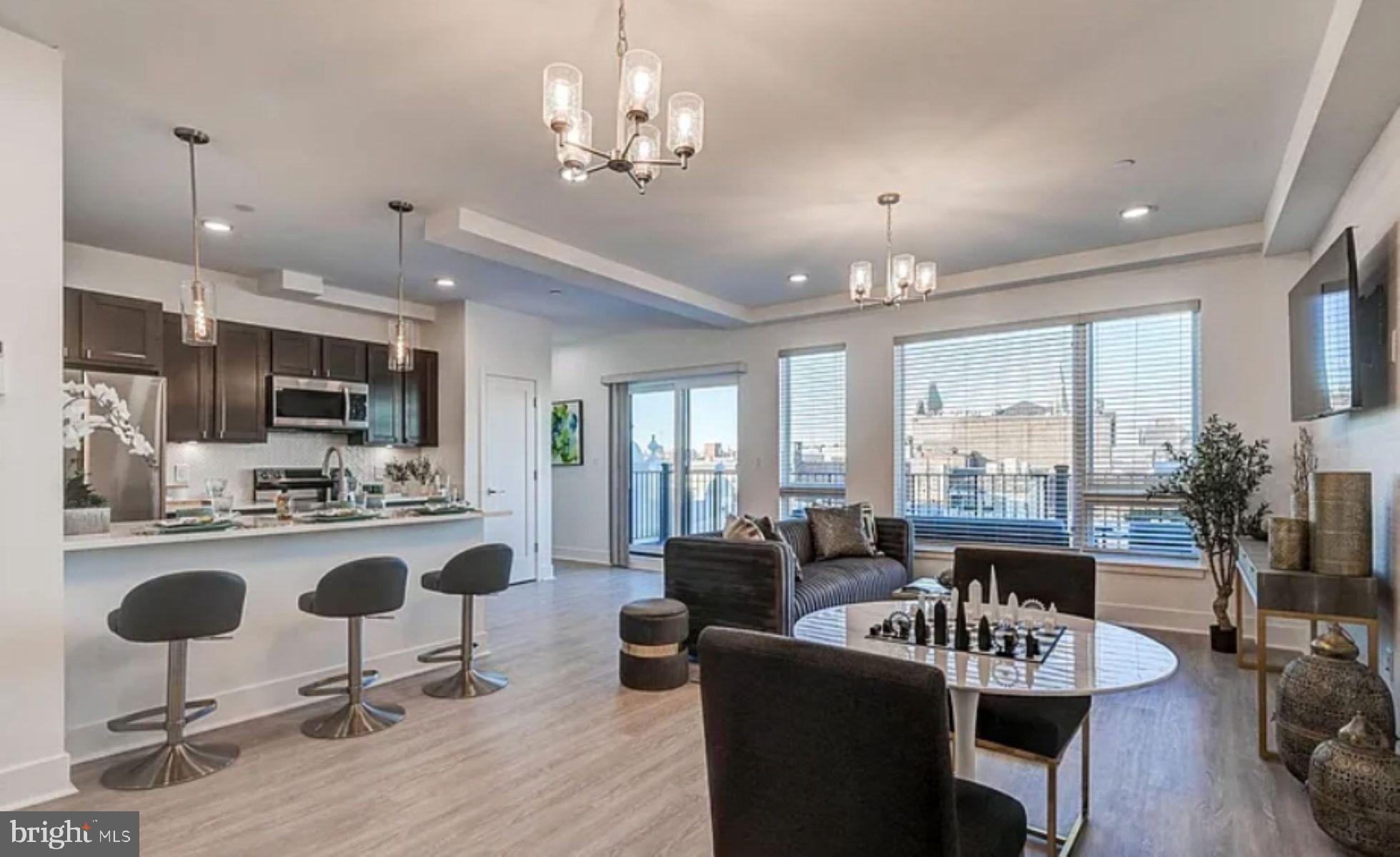 601 S BROADWAY 305