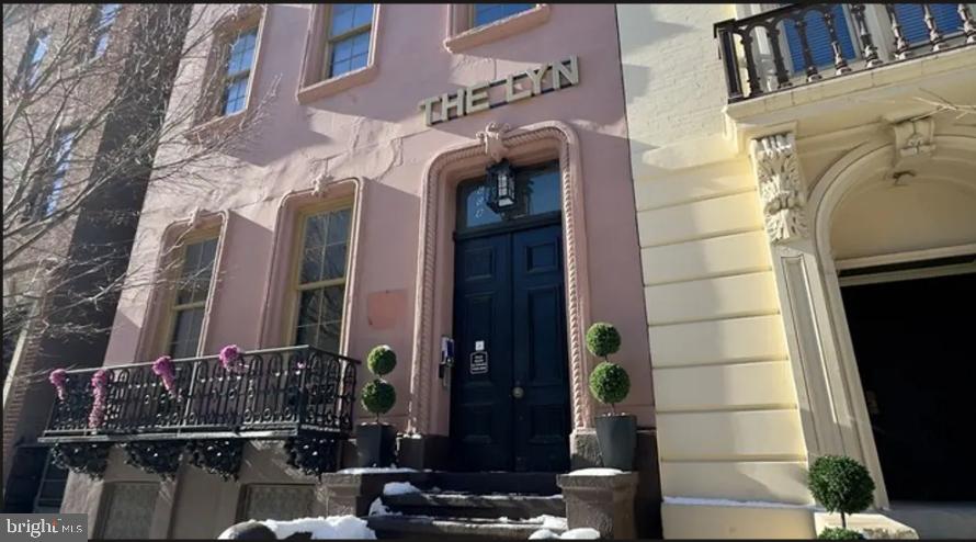 610 CATHEDRAL STREET Unit: 1A