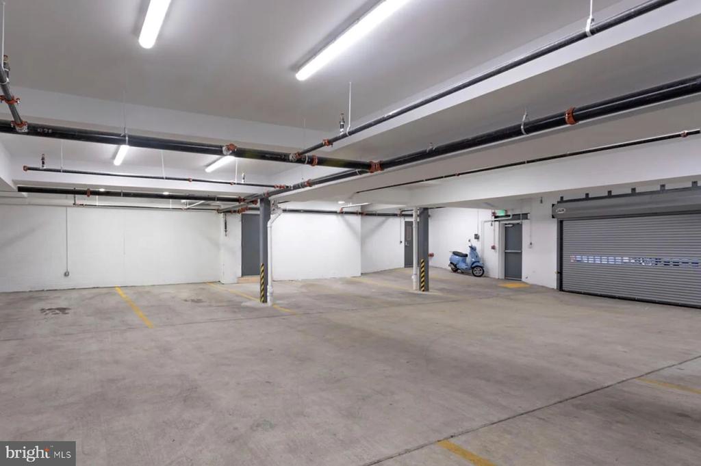 1702 LIGHT STREET Unit: 401