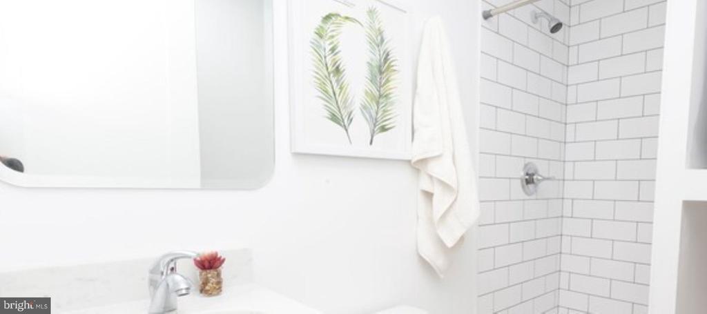 1719 EASTERN AVENUE Unit: 2B