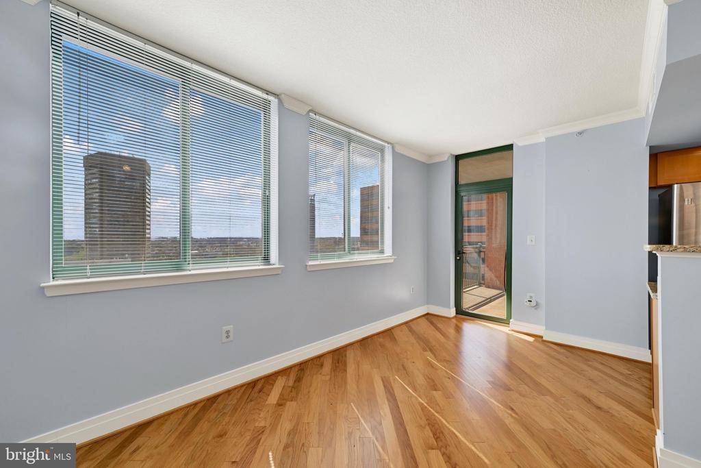 414 WATER STREET Unit: 1802