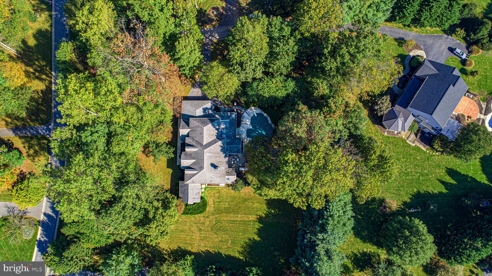 1652 BULLOCK CIRCLE