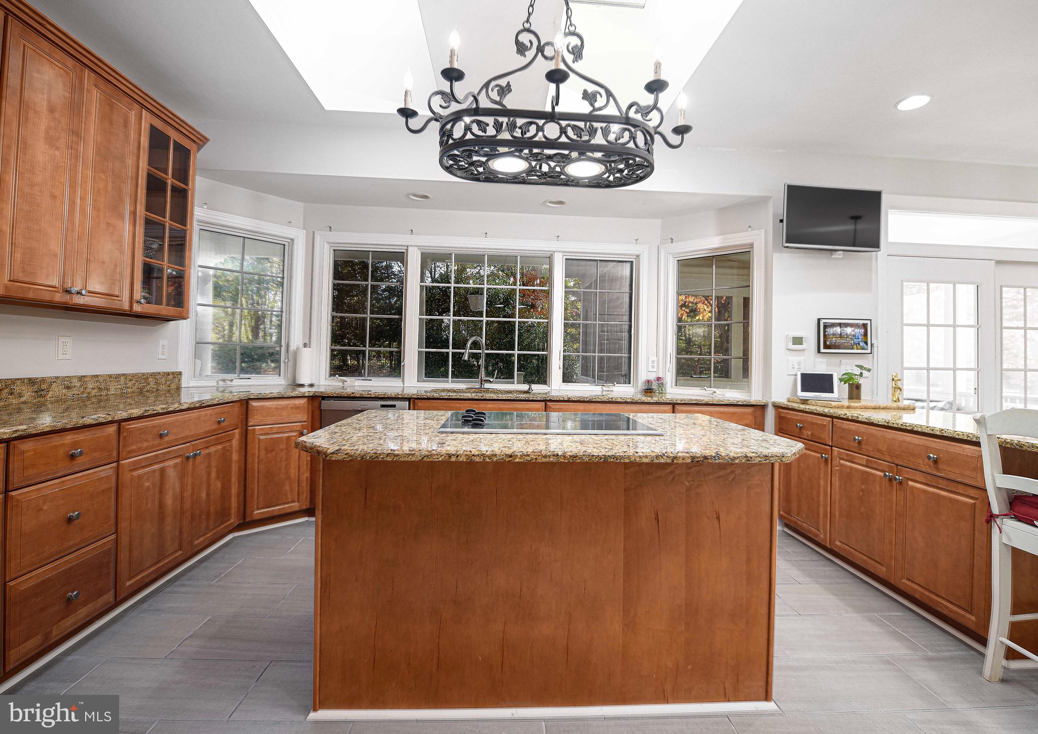 1652 BULLOCK CIRCLE
