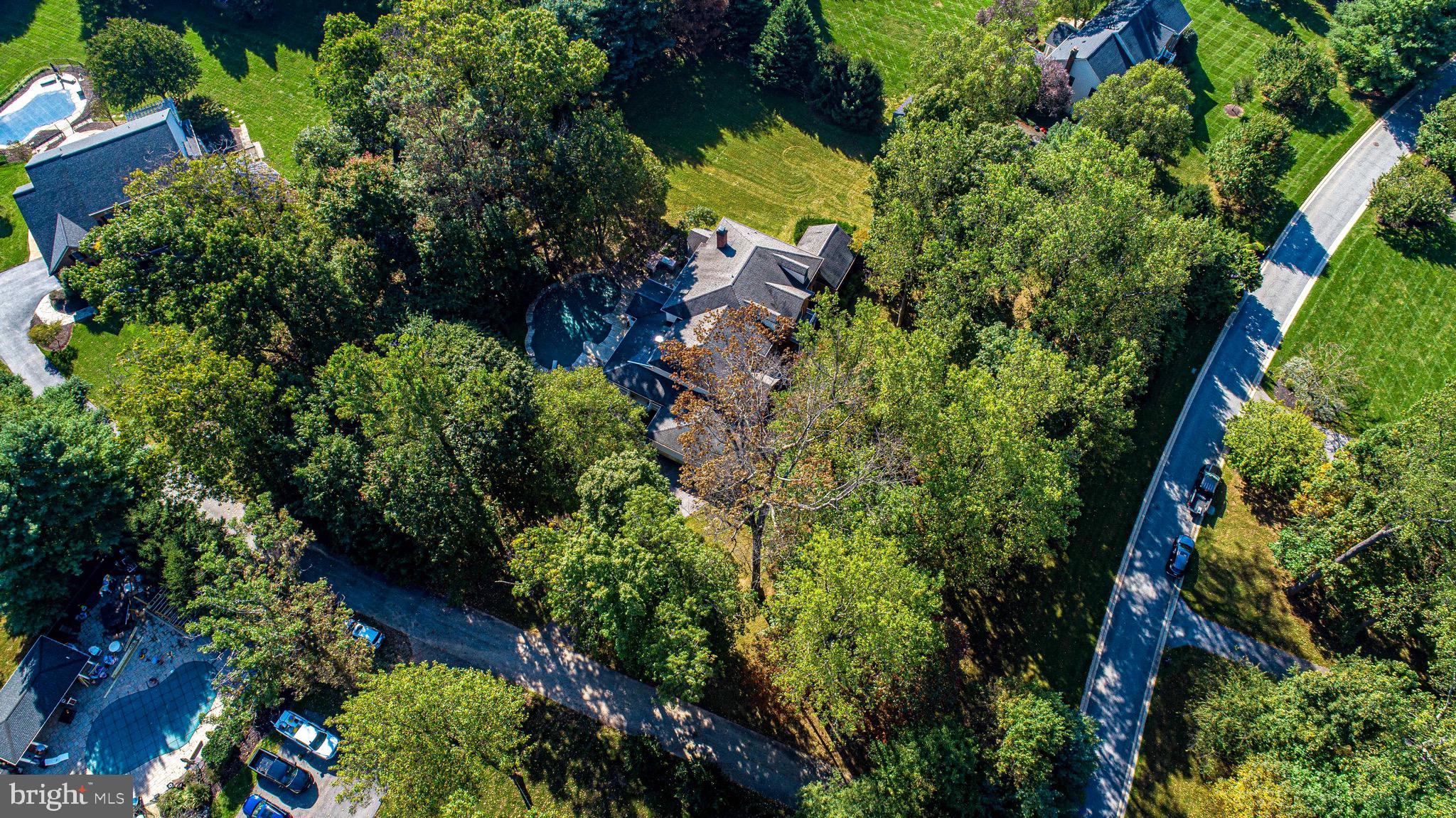 1652 BULLOCK CIRCLE