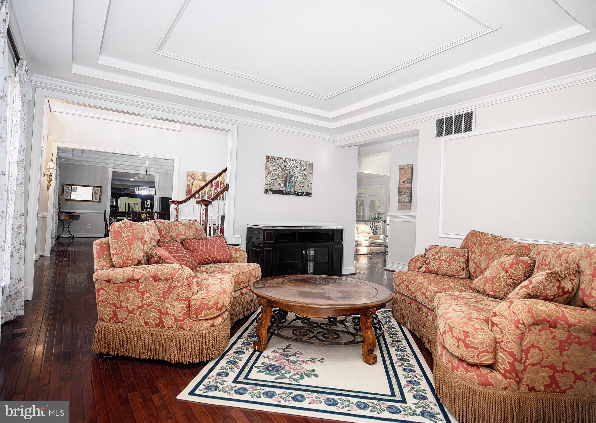 1652 BULLOCK CIRCLE