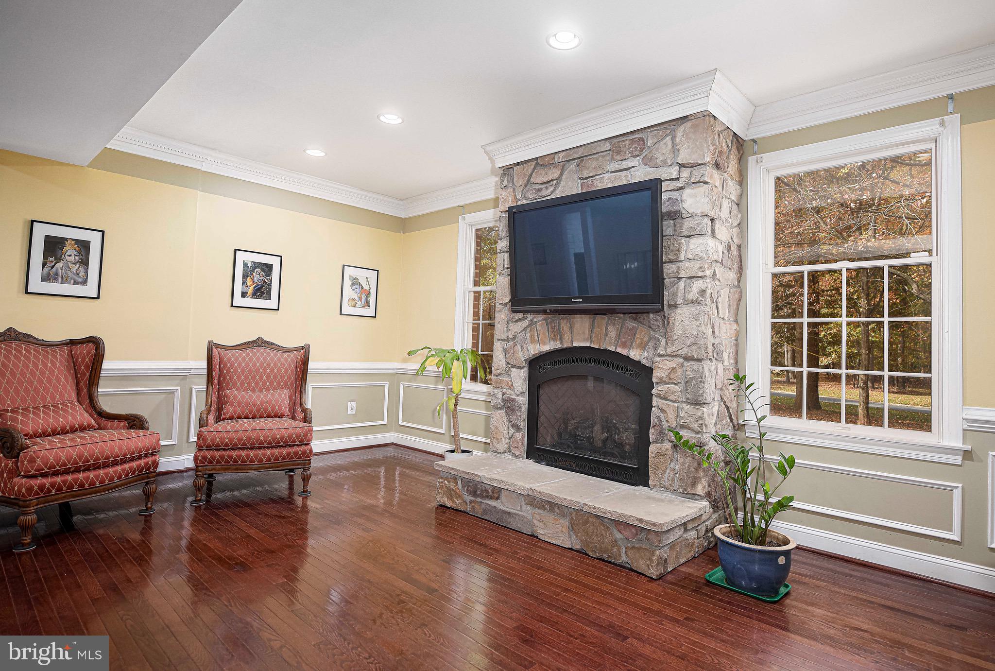 1652 BULLOCK CIRCLE