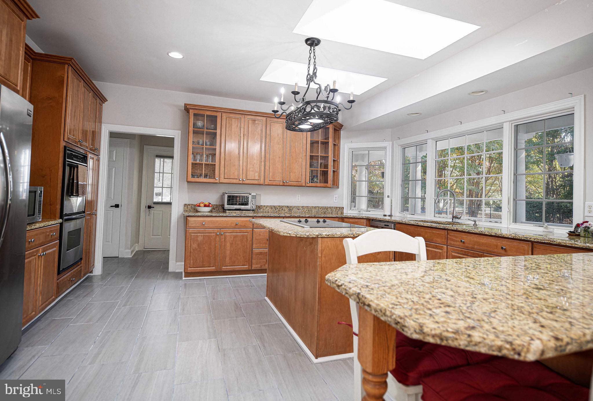 1652 BULLOCK CIRCLE