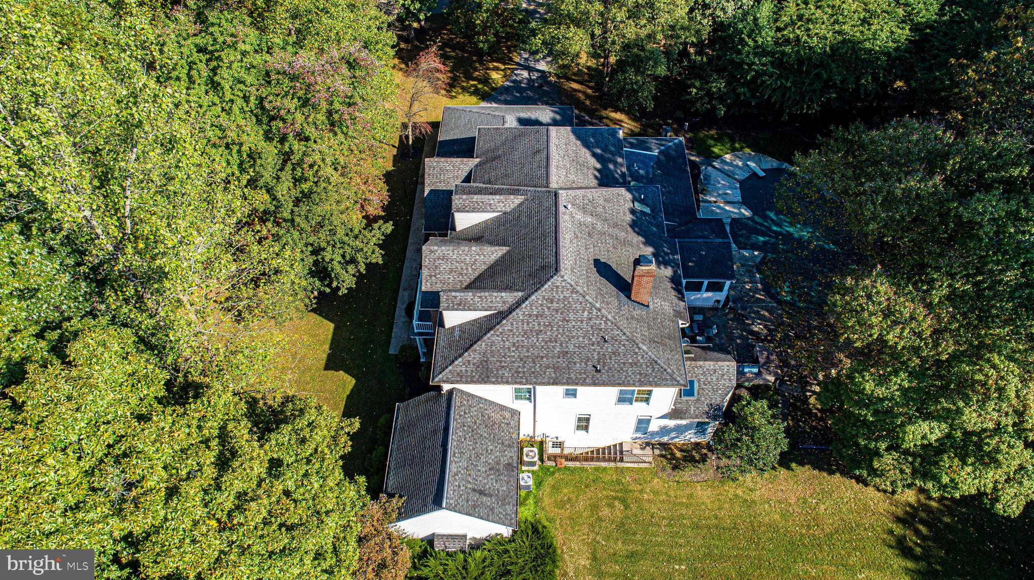 1652 BULLOCK CIRCLE