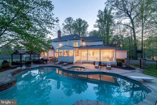 1652 BULLOCK CIRCLE