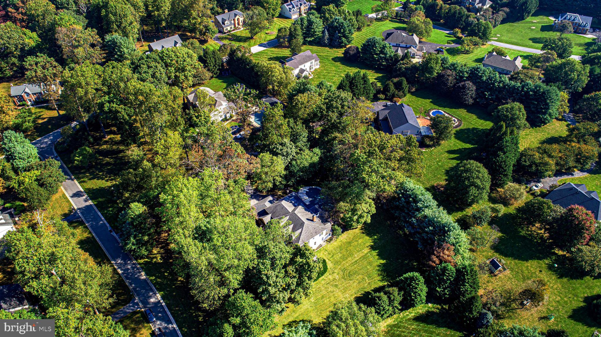 1652 BULLOCK CIRCLE