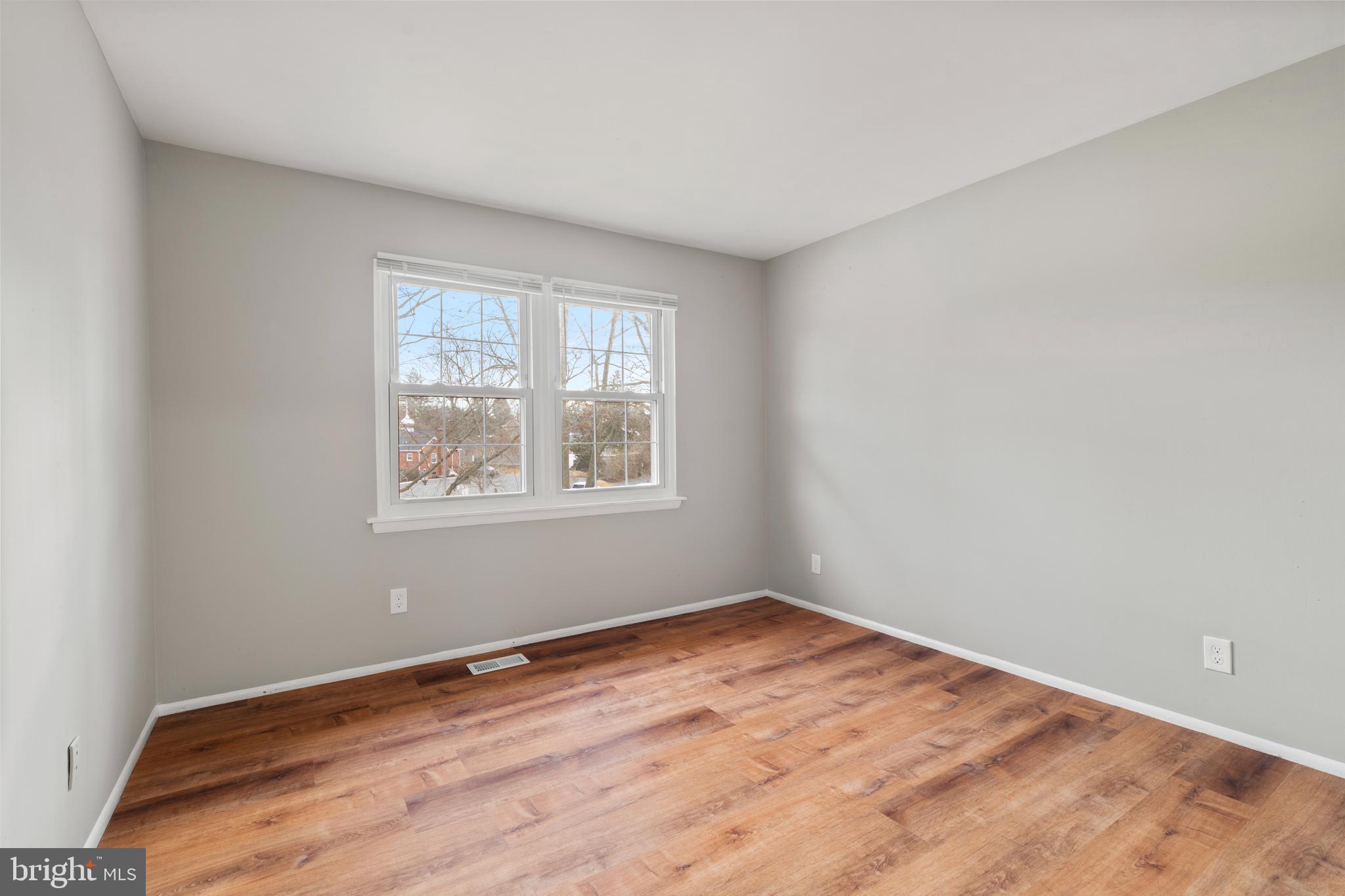 240 CROCKER DRIVE F 240-F