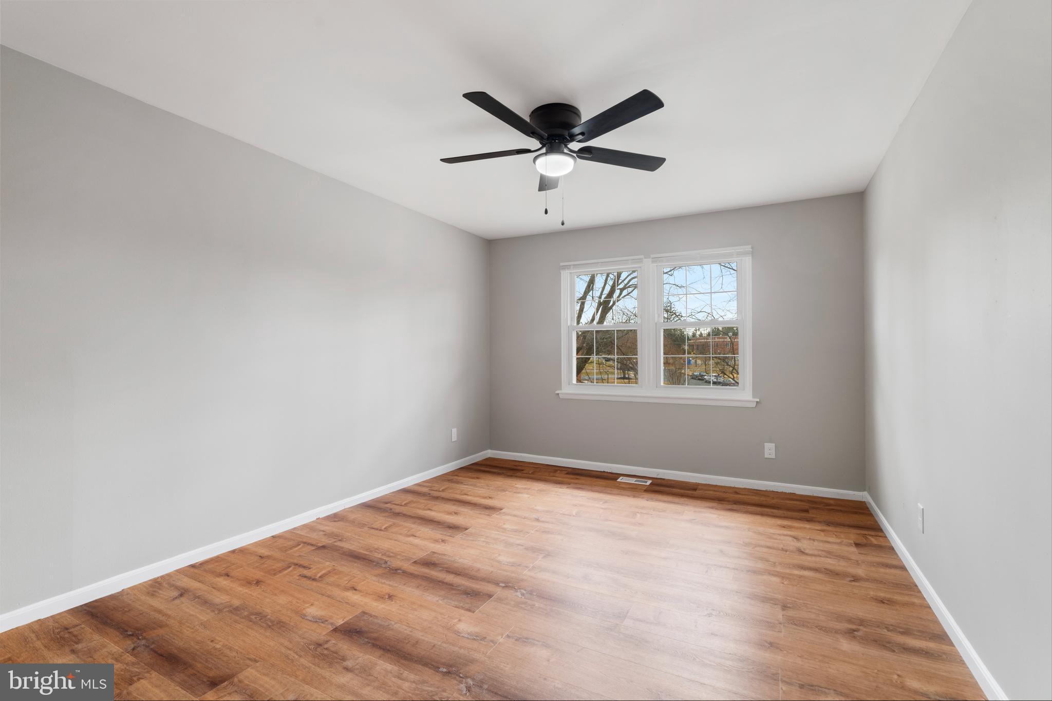 240 CROCKER DRIVE F 240-F
